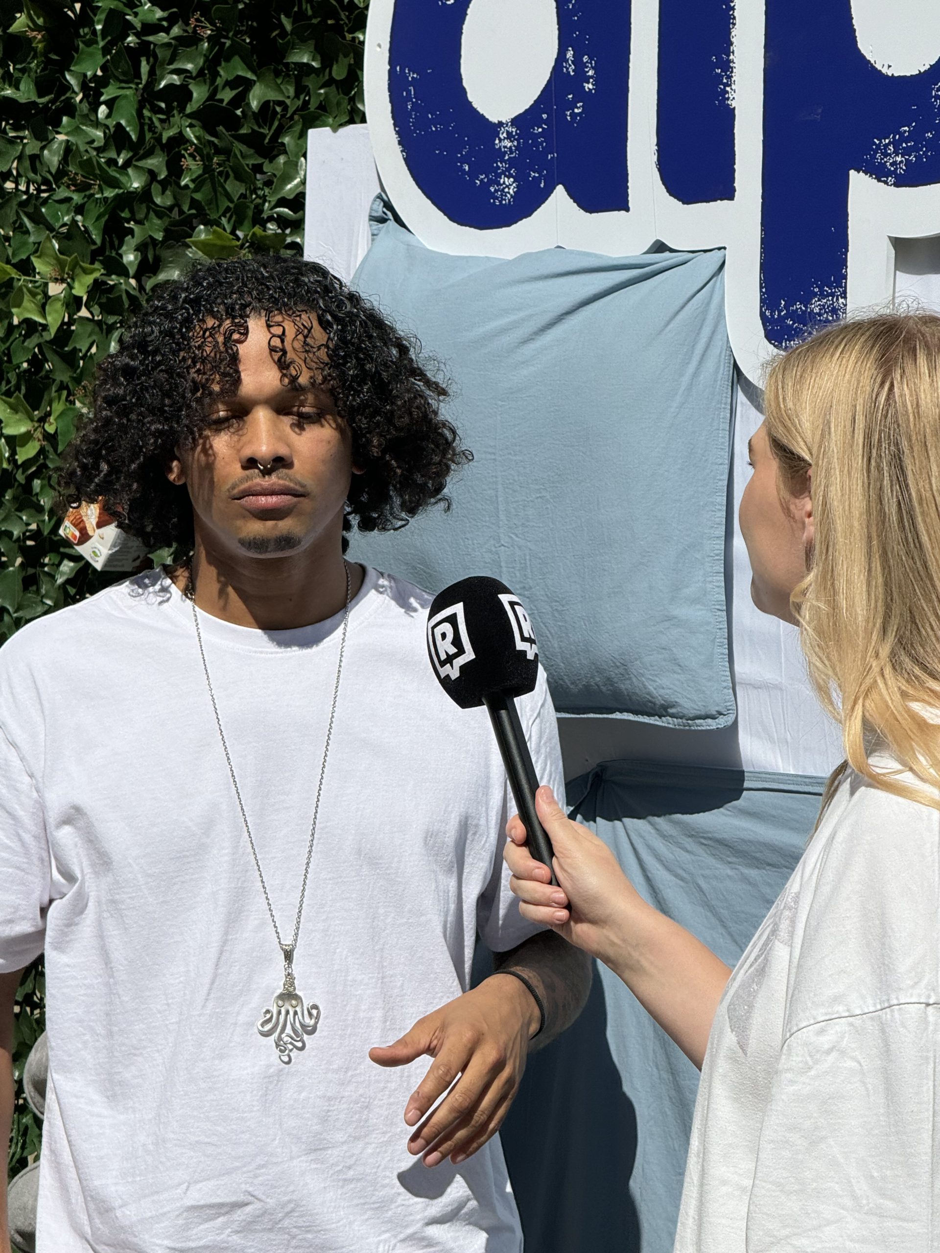 Ben Cristovao snídal na Alpro Pop-up Brunchi a jeho fanoušci s ním