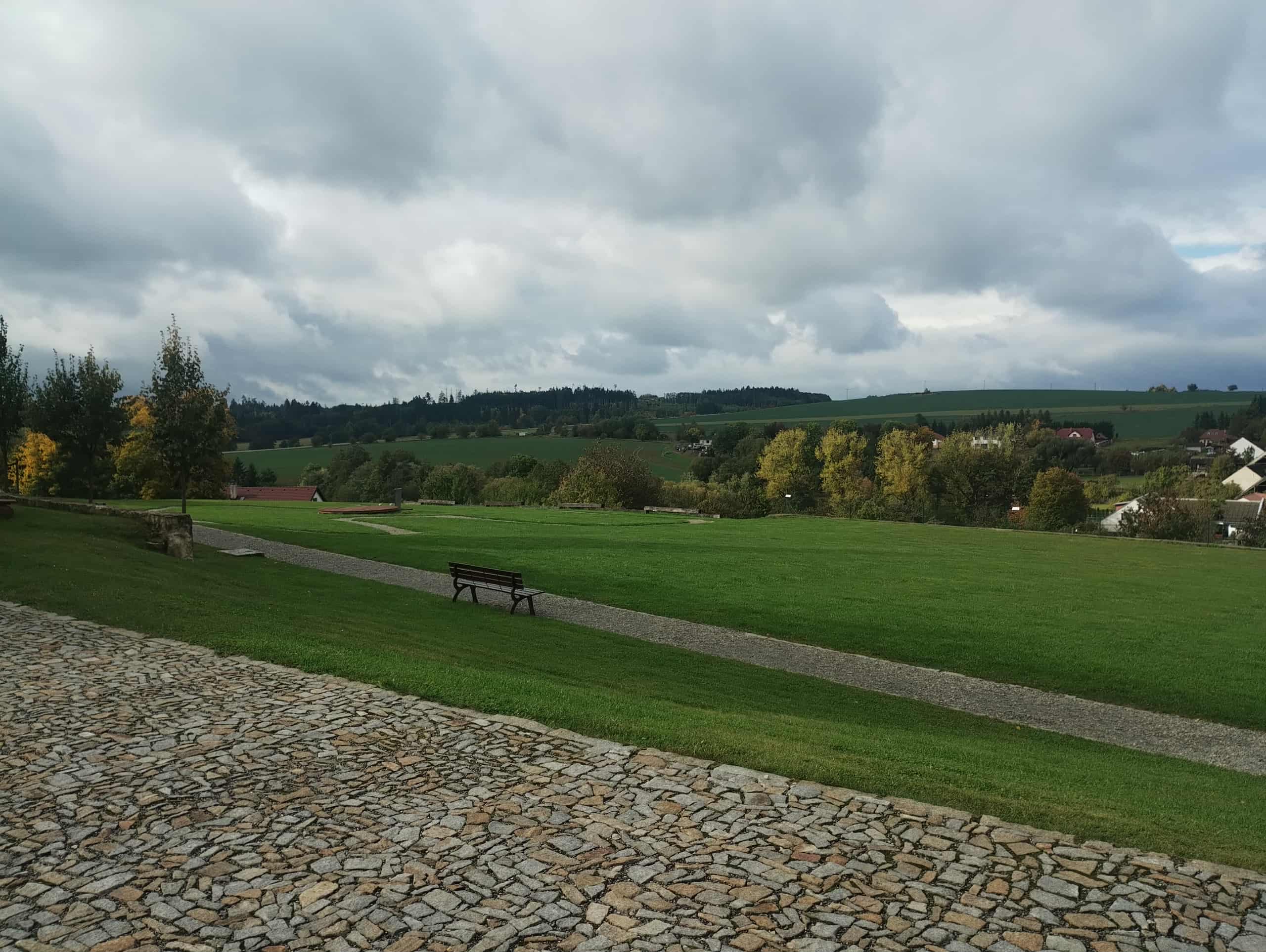 Nutrilite™ představuje Women’s 40+ Support: síla, která ženám pomáhá cítit se skvěle během přirozených životních změn