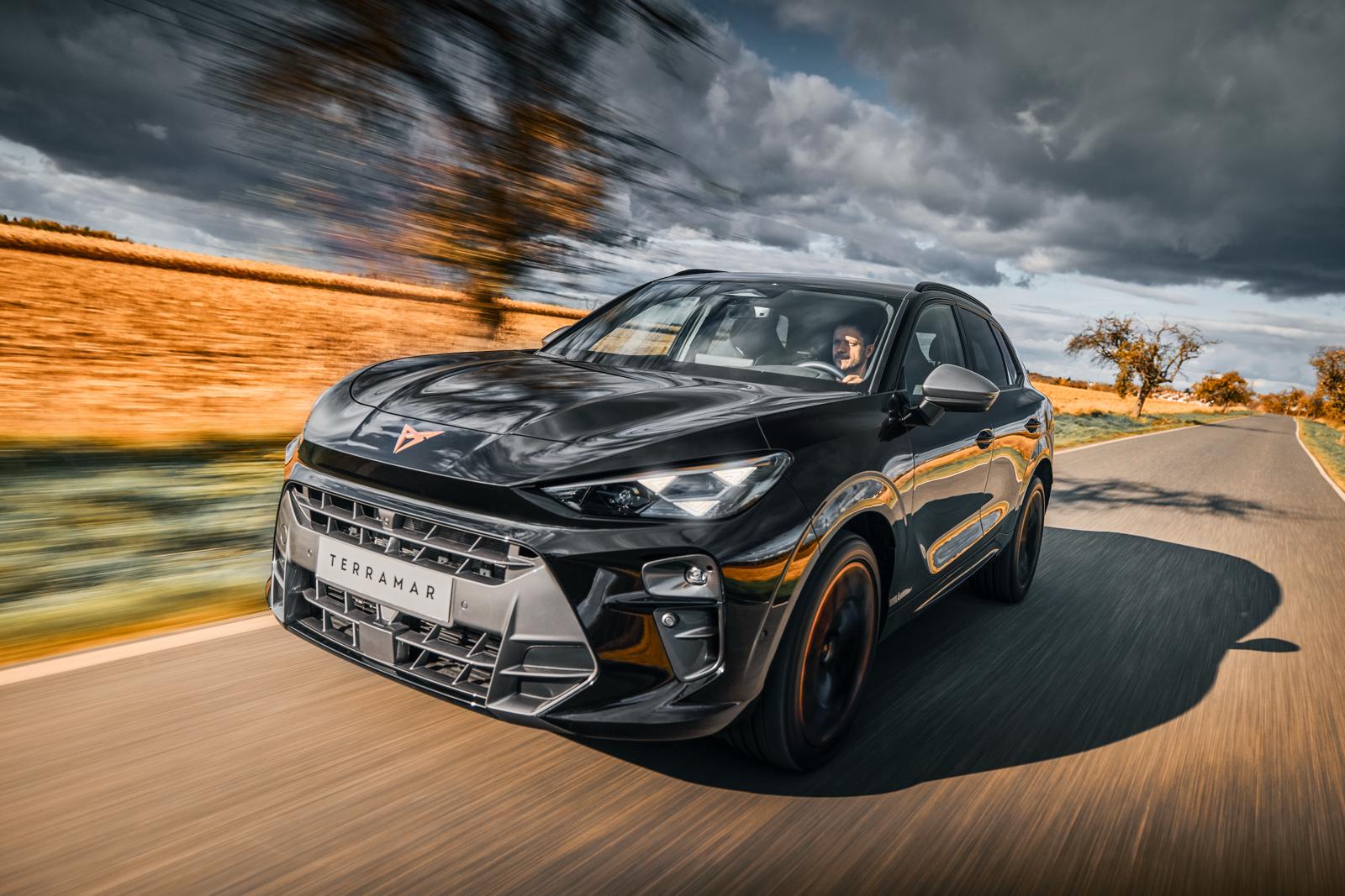 CUPRA představuje nového člena kmene: režiséra Jiřího Mádla