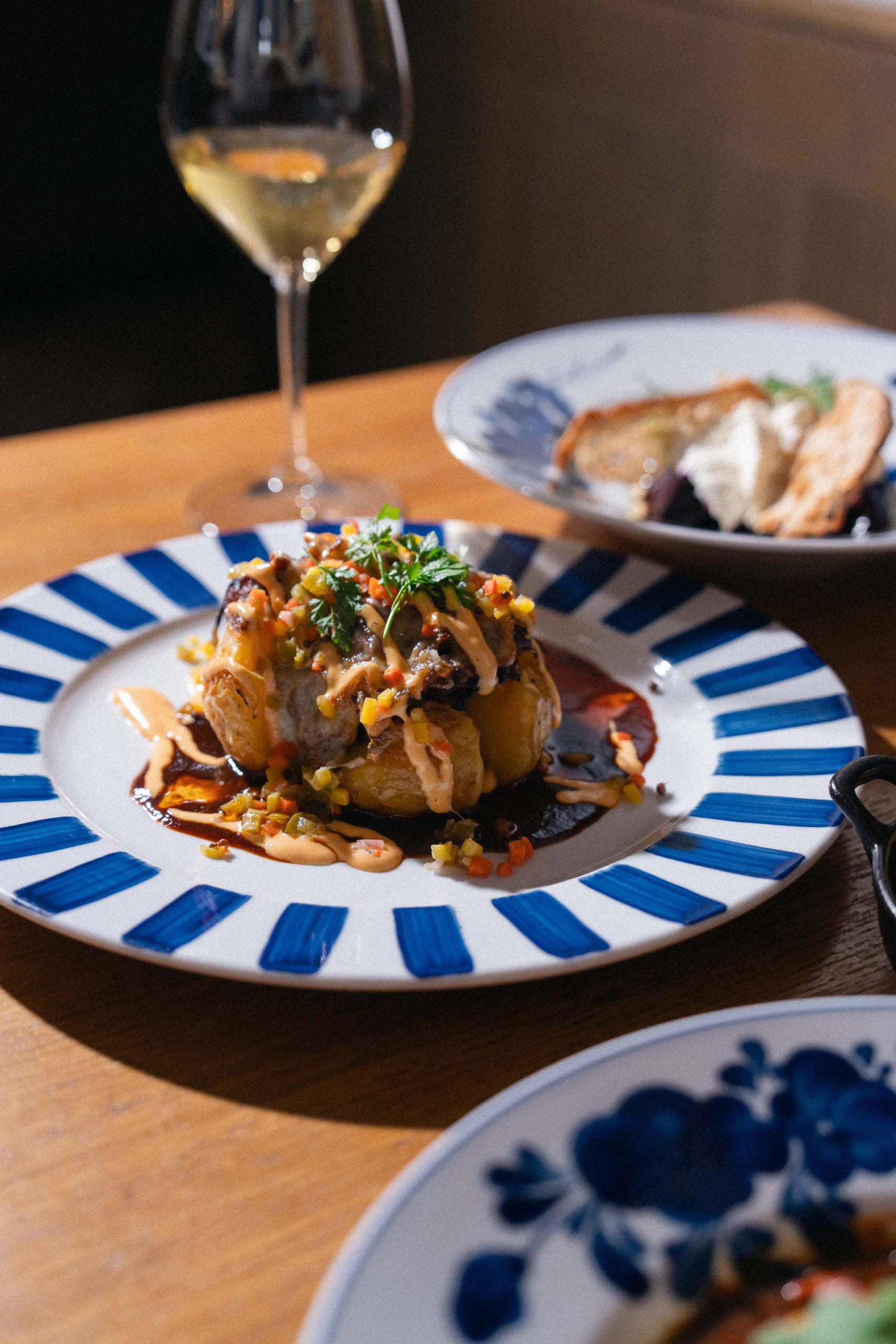 Tady chutná…Únorové pokrmy, které vás nadchnou harmonií chutí